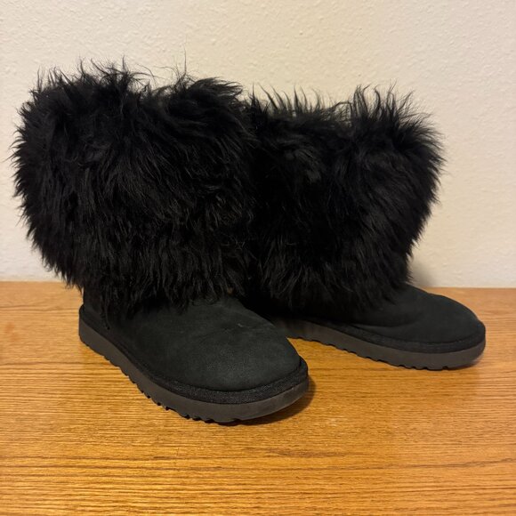 UGG Black Fur Mid-Calf Boots Size 6 | Cozy Winter Y2K Style - Picture 1 of 4